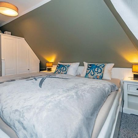 Gemuetliche Wohnung Unter Reet Mit Pool Und Sauna In קייטום מראה חיצוני תמונה