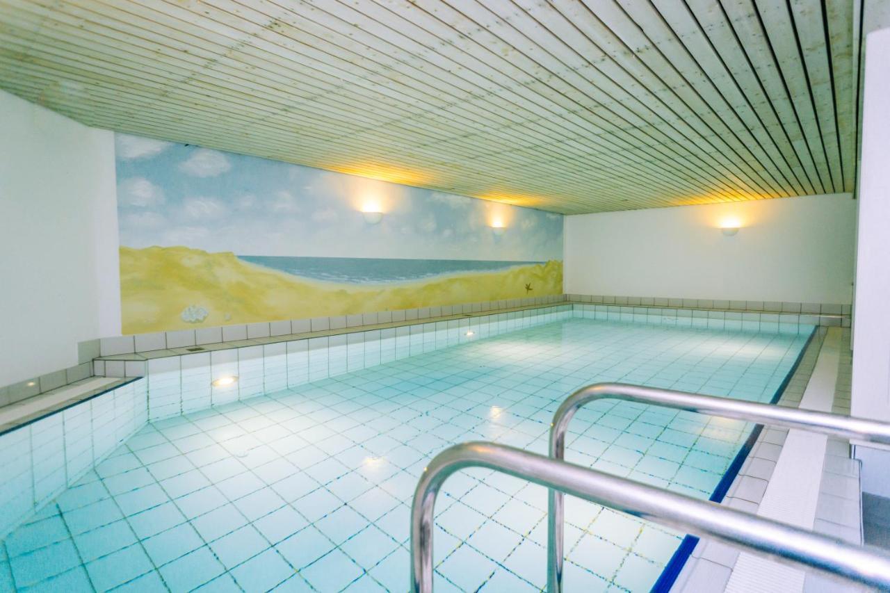 Gemuetliche Wohnung Unter Reet Mit Pool Und Sauna In קייטום מראה חיצוני תמונה